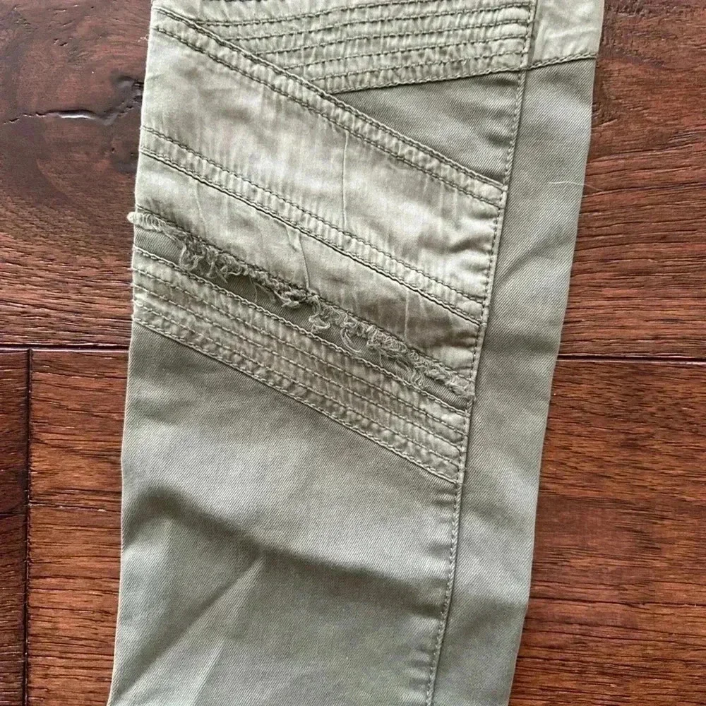 Pilcro and the Letterpress Pants- size 27